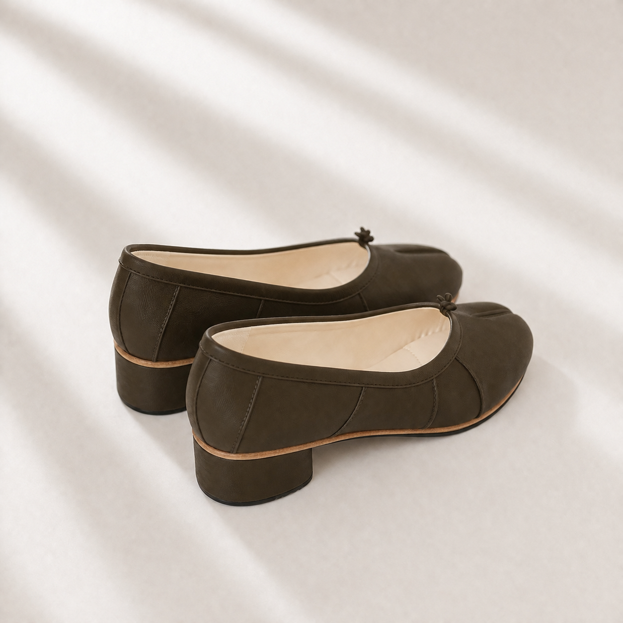 Sui Tabi Heels (Genuine Leather)
