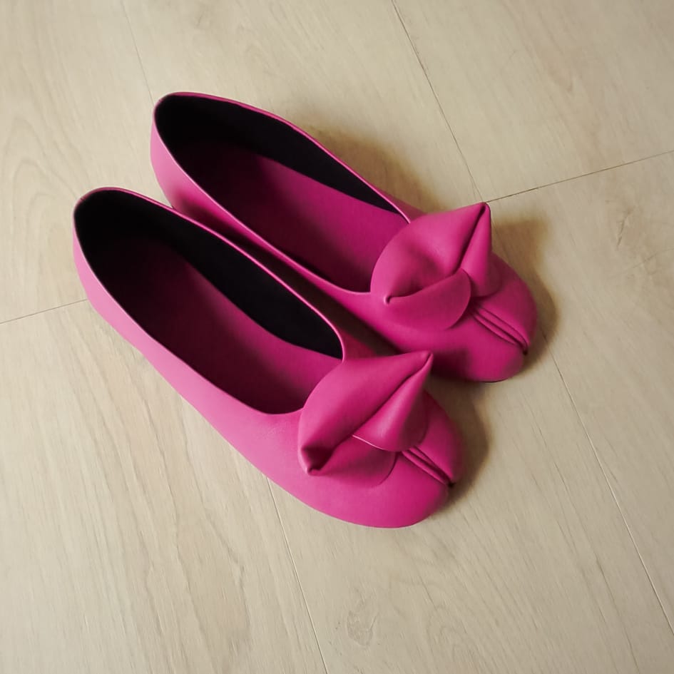 Keira Tabi Flat