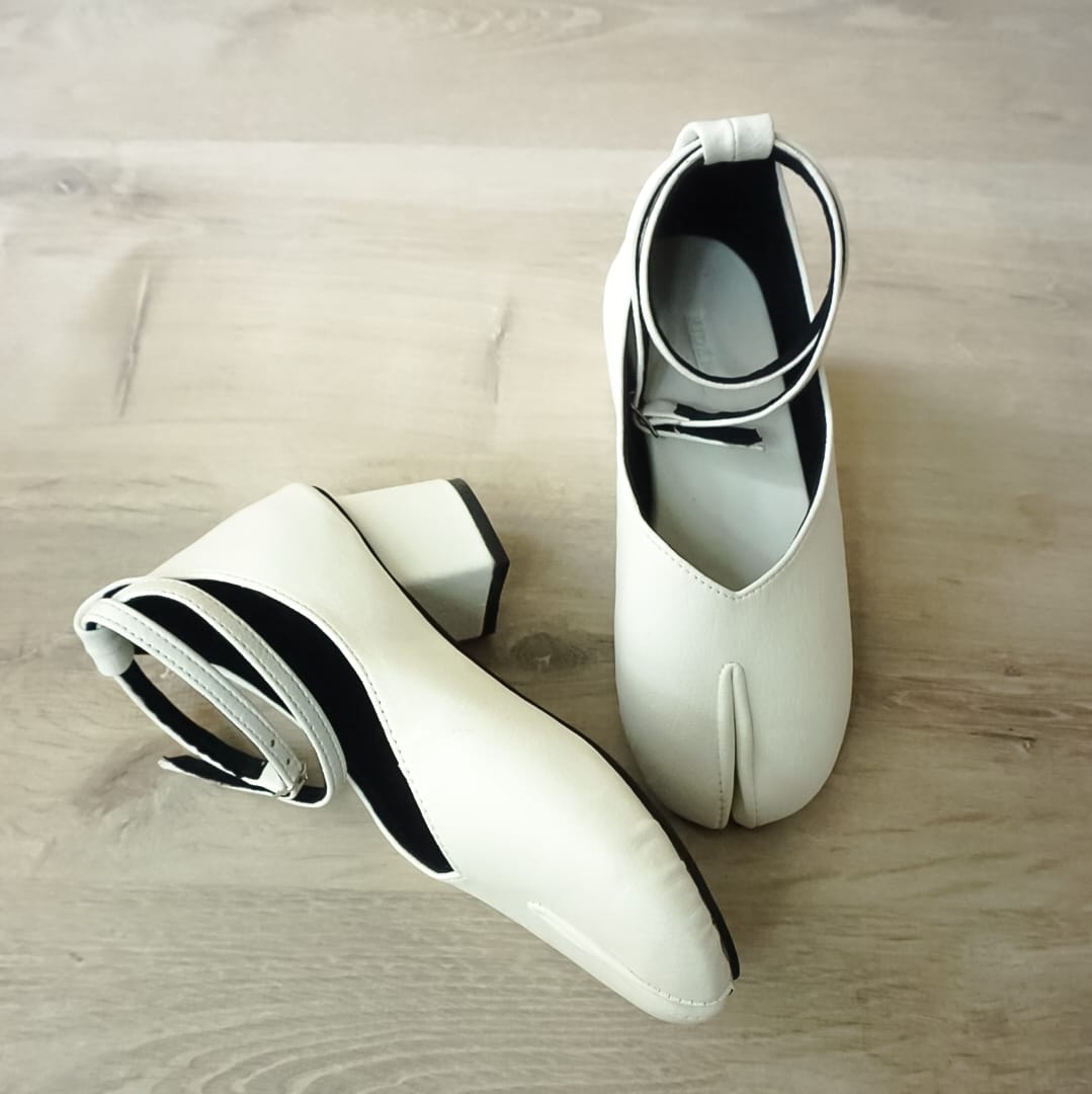 Kimi Tabi Heels