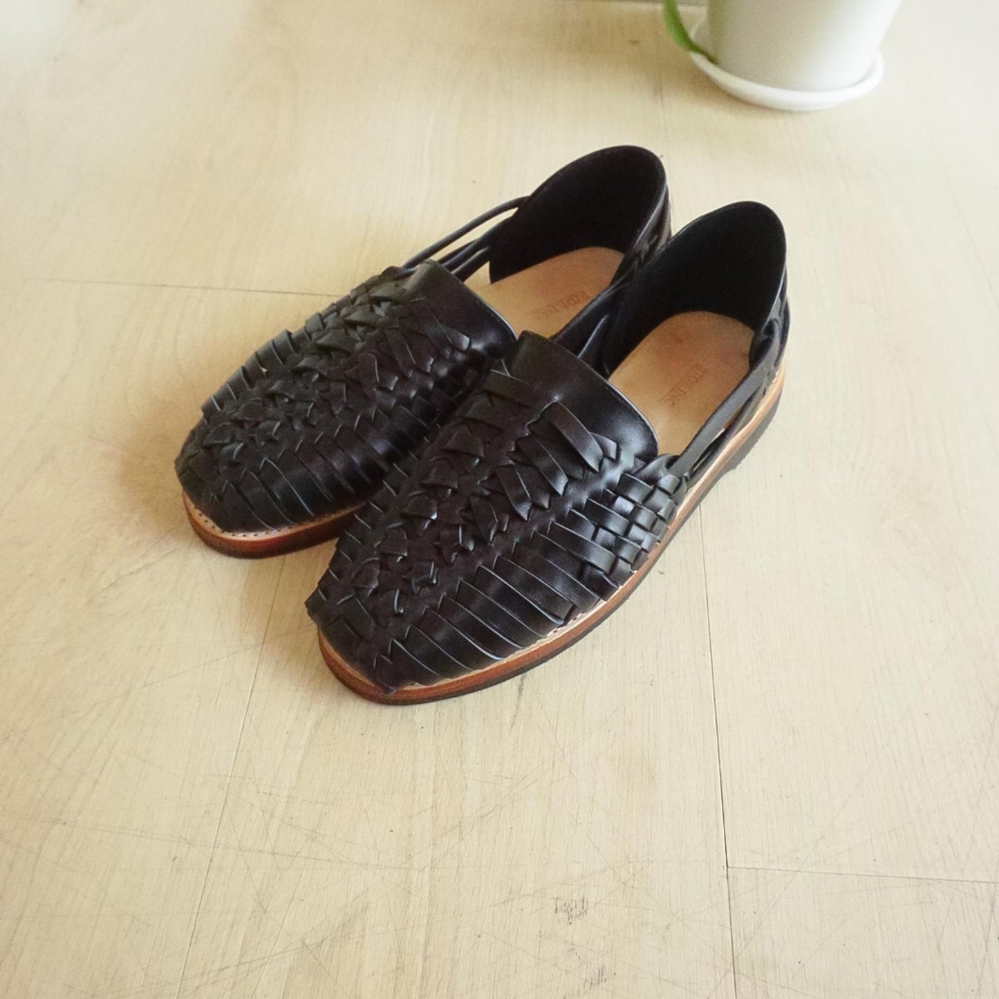 Carlos Huarache Sandals