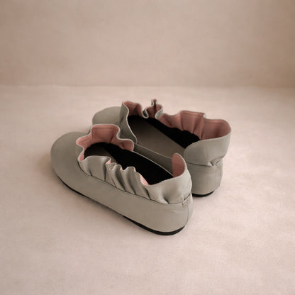 Chloe Flat