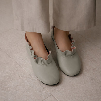 Chloe Flat