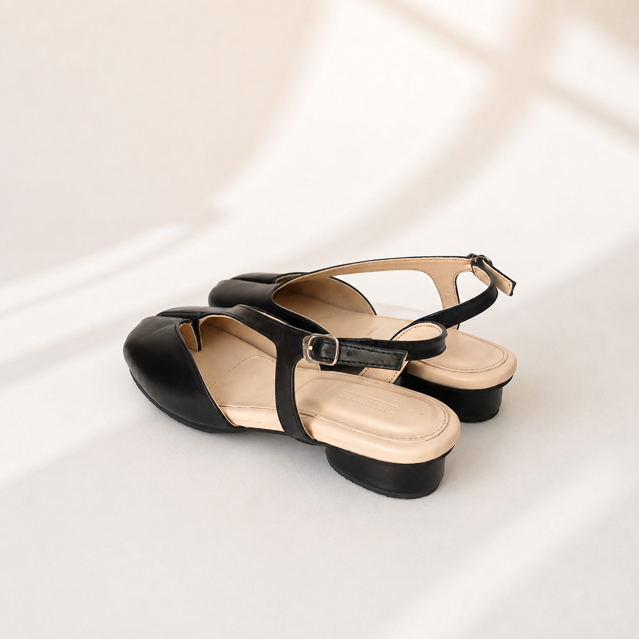 Hina Tabi Slingback