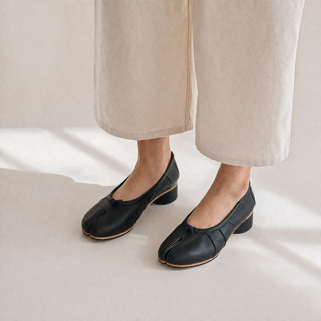 Sui Tabi Heels (Genuine Leather)