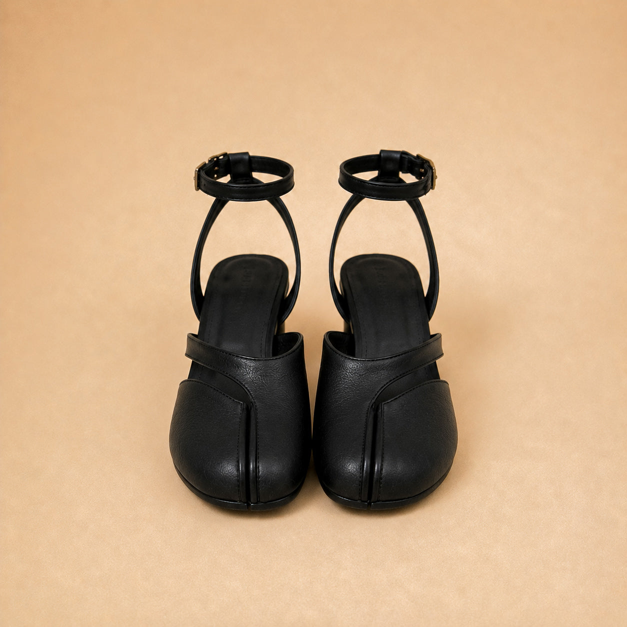 AOI Tabi Heels (Genuine Leather)