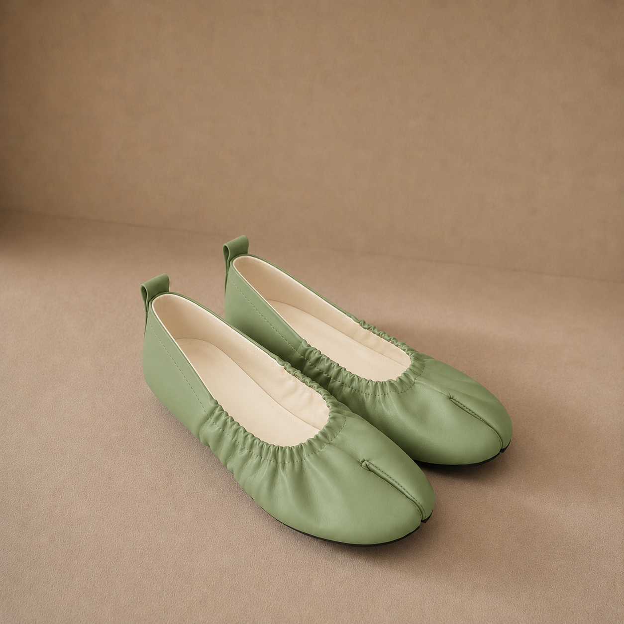 Fumi Tabi Flat