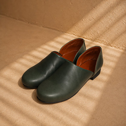 Noir Slip-On