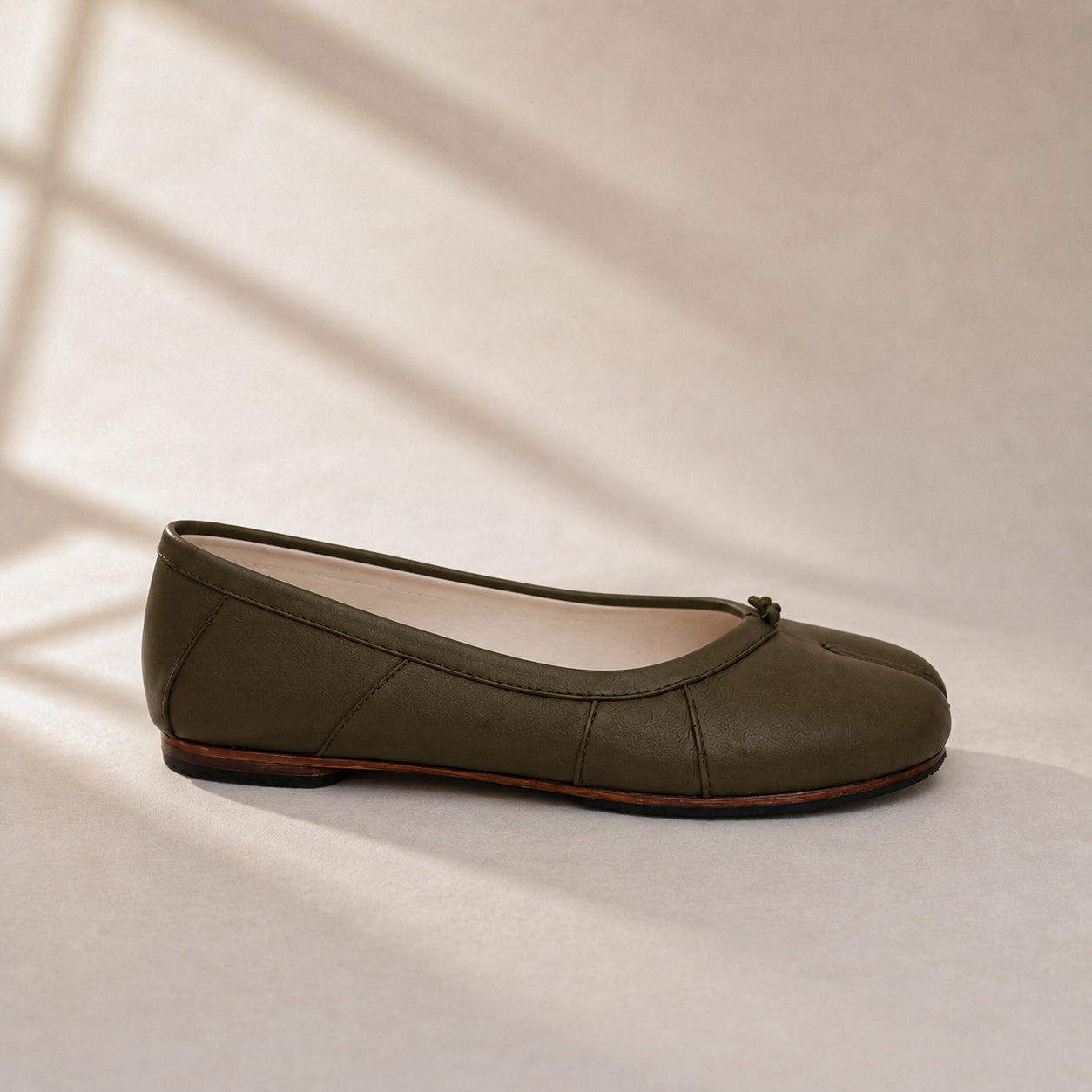 Sui Tabi Flat (Genuine Leather)