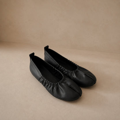 Fumi Tabi Flat