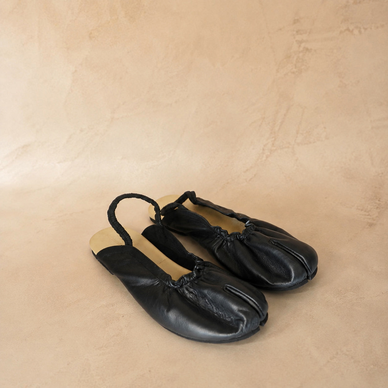 Fumi Tabi Mule (Genuine Leather)