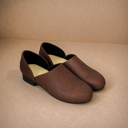 Noir Slip-On