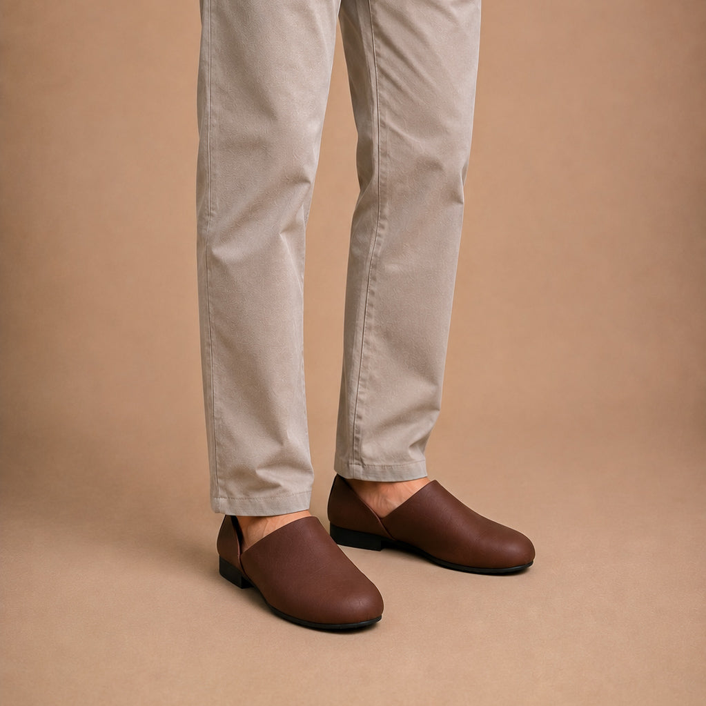 Noir Slip-On