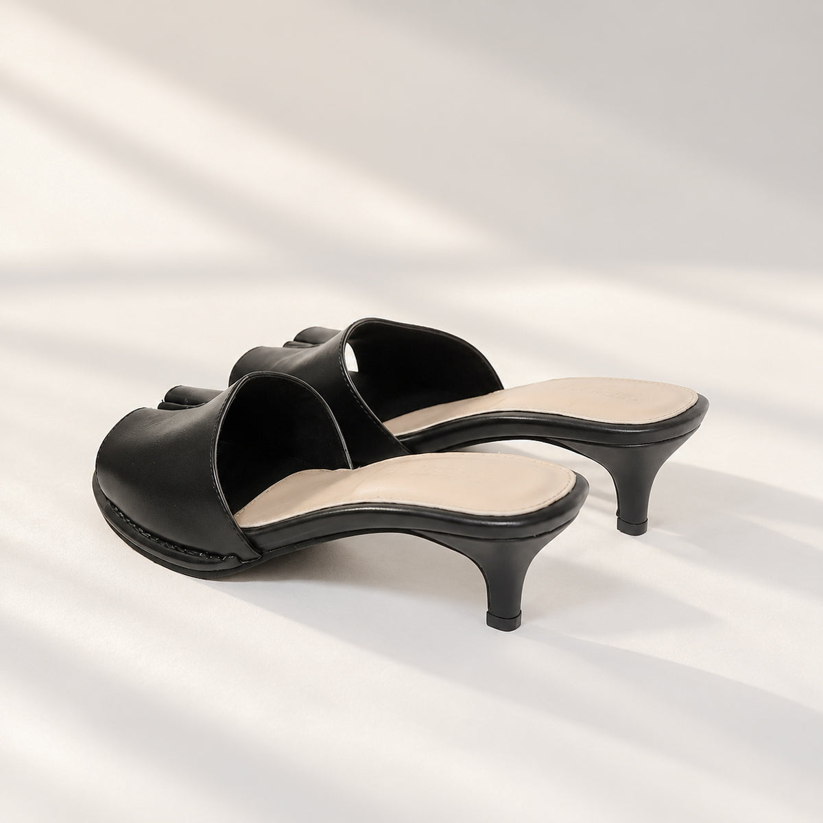 Aira Tabi Heels