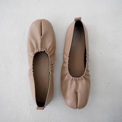 Fumi Tabi Flat