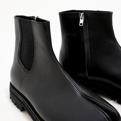 Chelsea Tabi Boot
