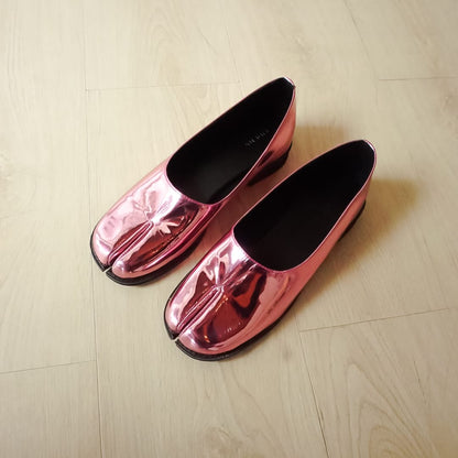 Hana Tabi Flat