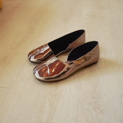 Nara Tabi Flat