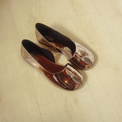 Nara Tabi Flat