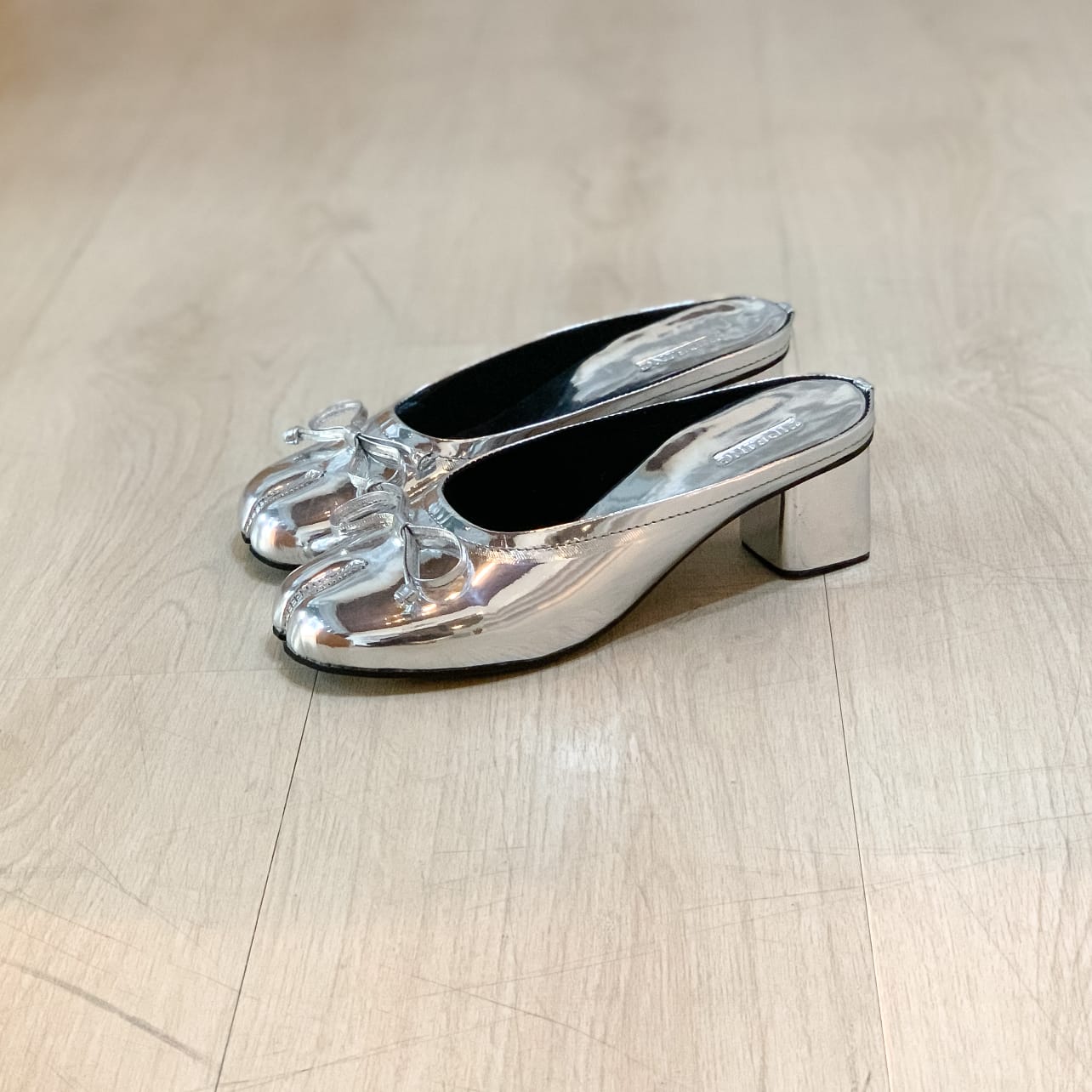 Ayumi Tabi Heels