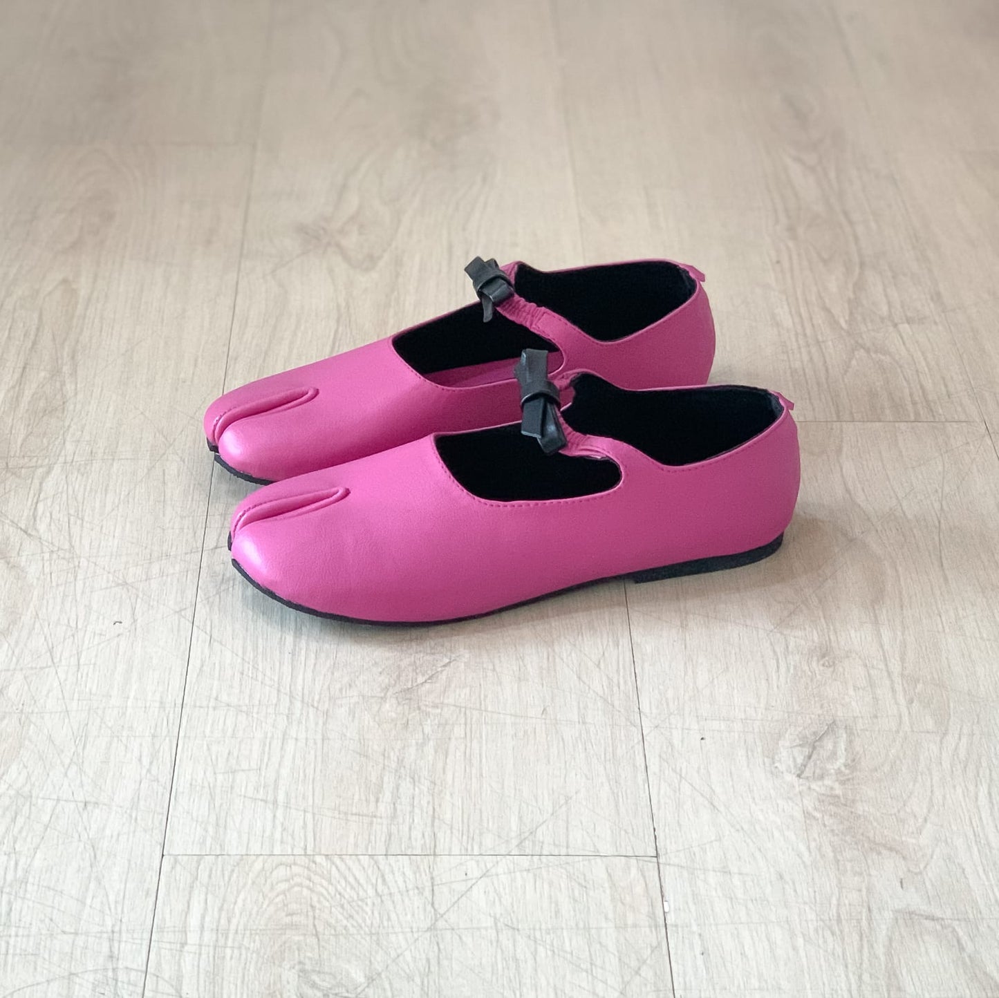 Chou Tabi Flat