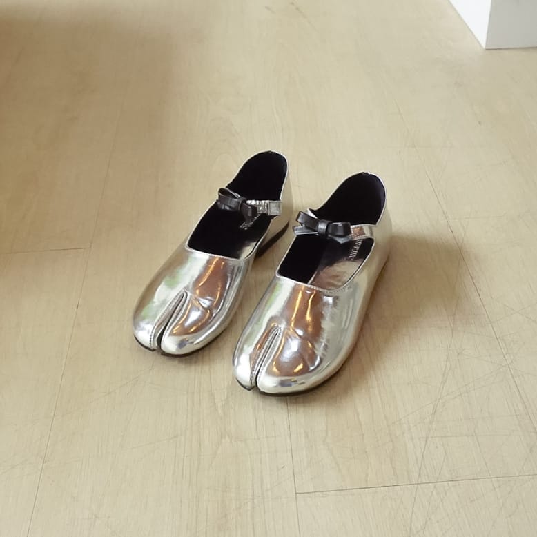 Chou Tabi Flat