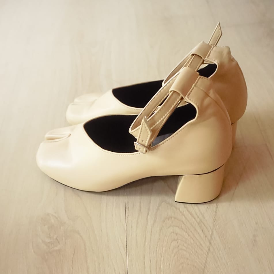 Kimi Tabi Heels