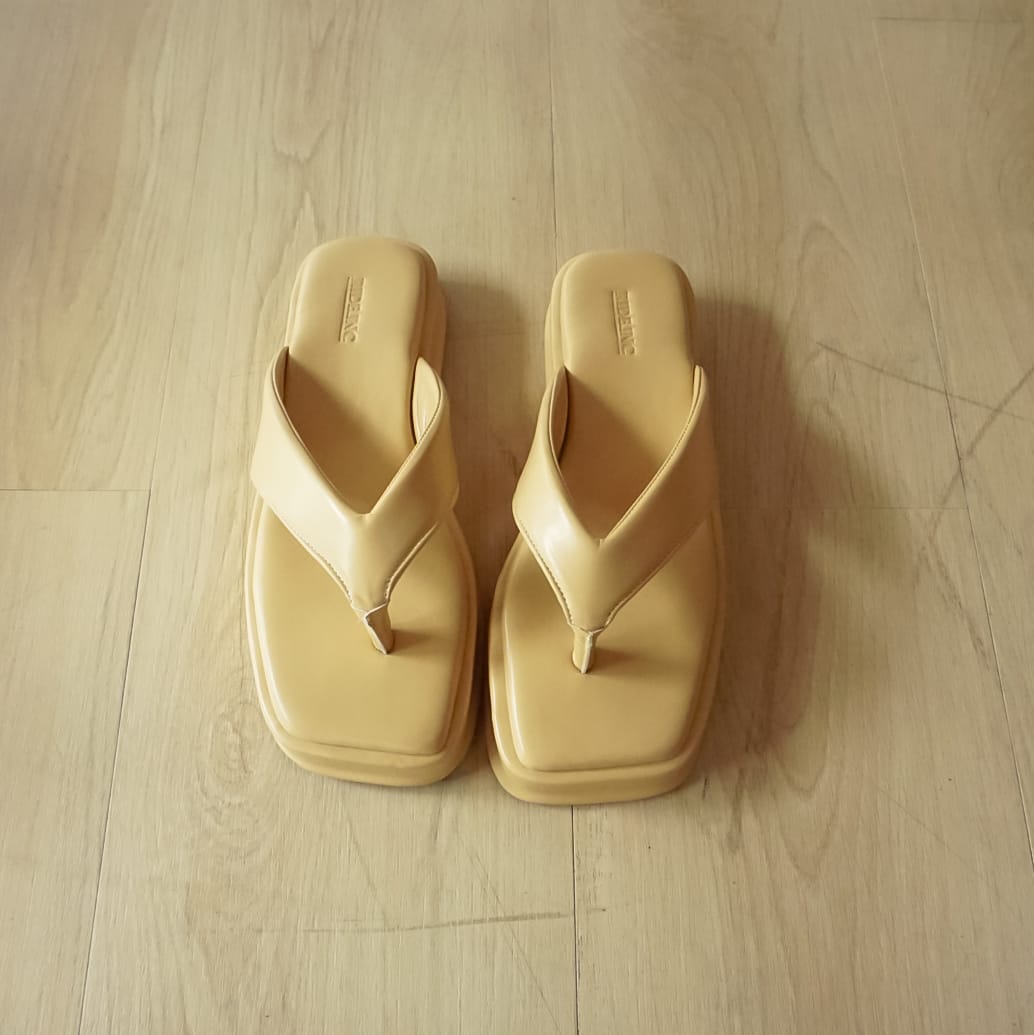 Huri Platform Sandals