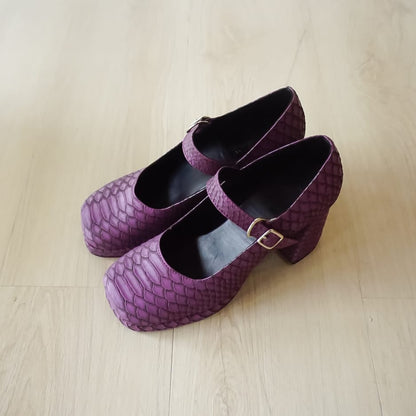 Amy Heels