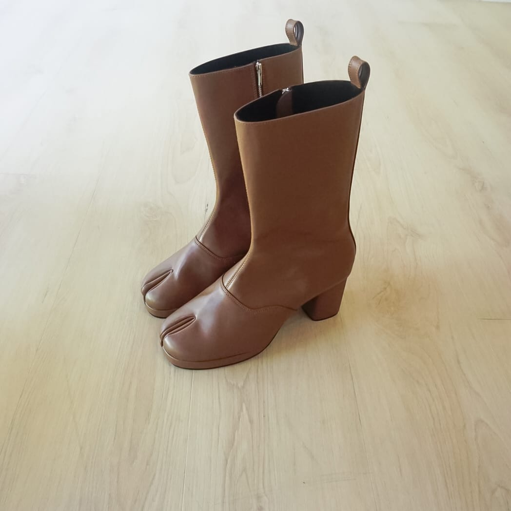 Junko Long Tabi Boots