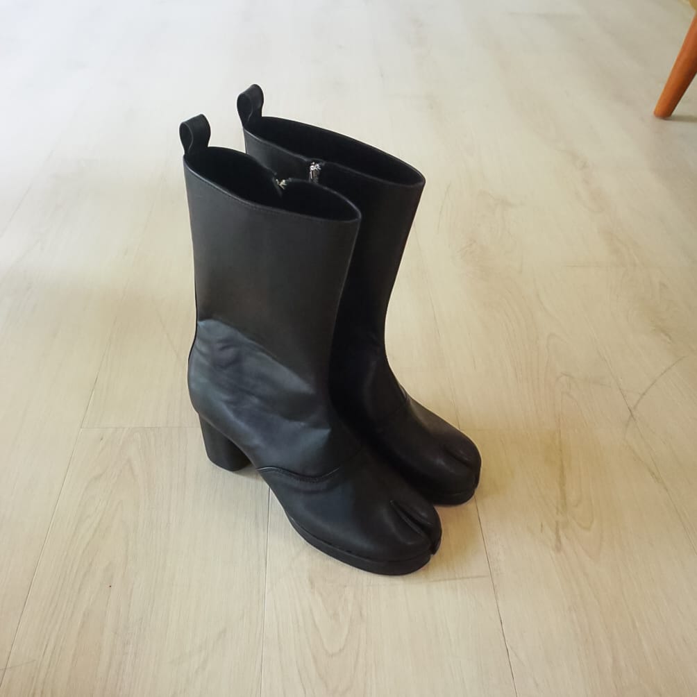 Junko Long Tabi Boots