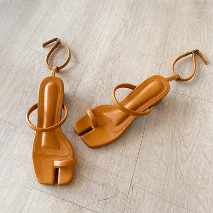 Feray Sandals