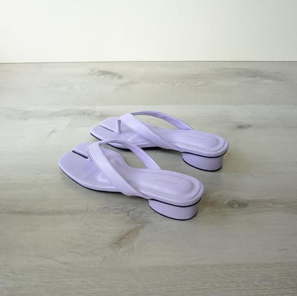 Huri Tabi Sandals