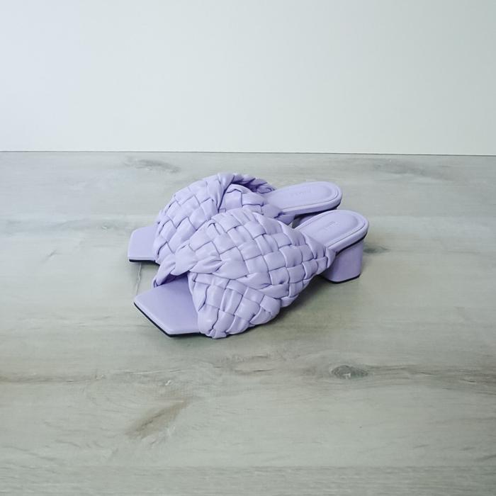 Naida Slipper Type II (Block Heels)
