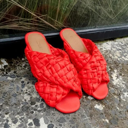 Naida Slipper