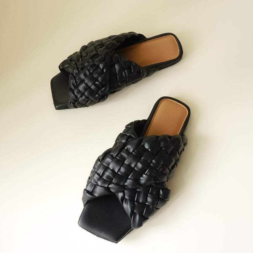 Naida Slipper Type II