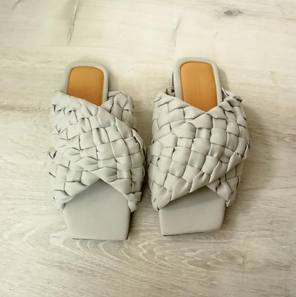 Naida Slipper Type II