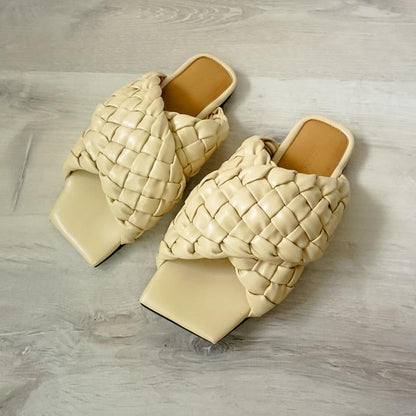 Naida Slipper Type II
